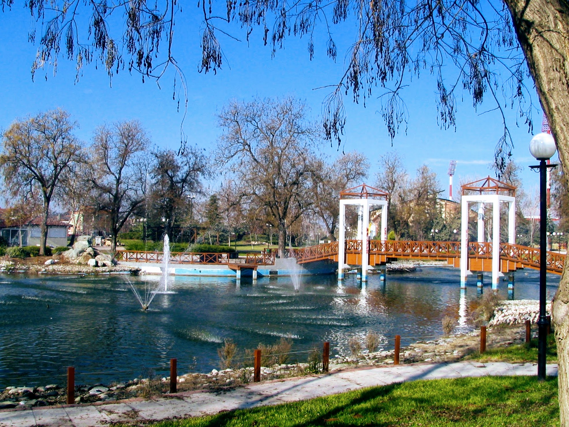 Cycling tour in historical Larissa
