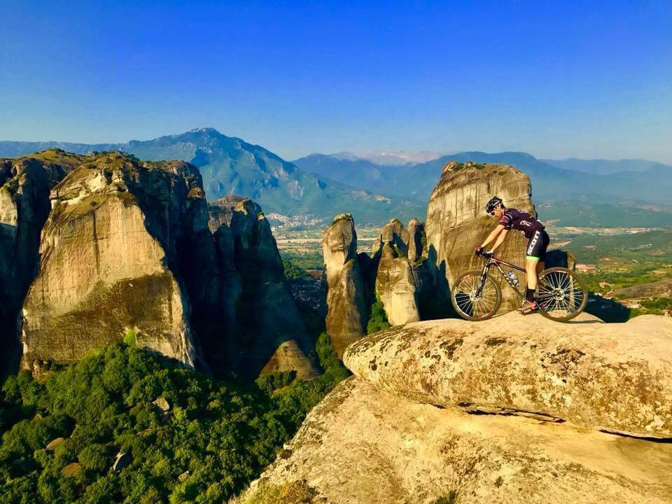 1 day e-bike cycling tour at Meteora